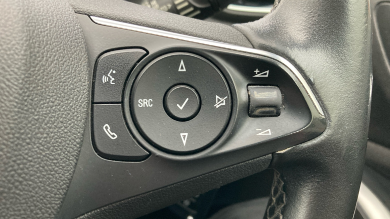 Vauxhall Grandland X 1.2 Turbo SE 5dr Petrol Hatchback